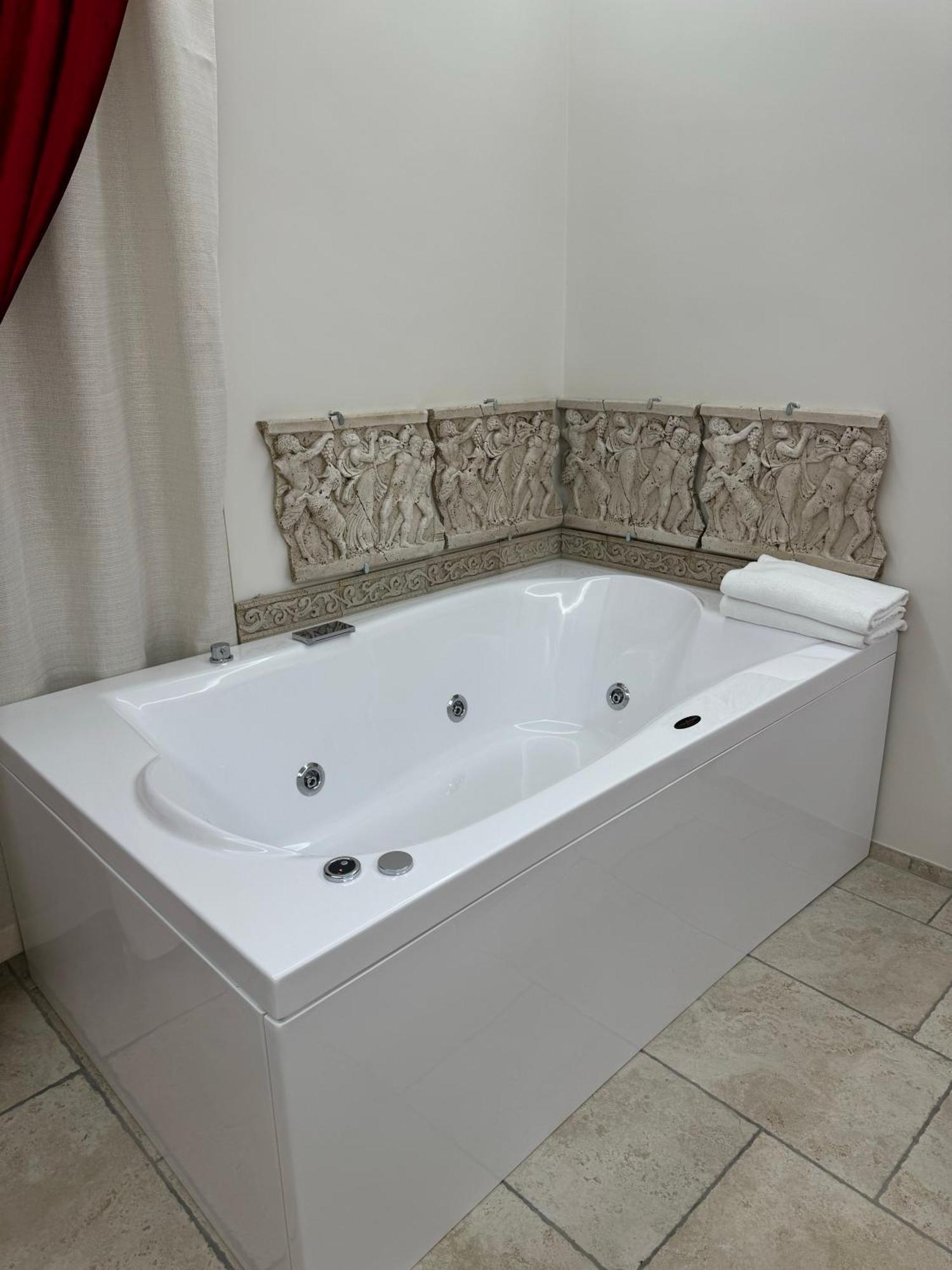 Jacuzzi Rooms Vatican Museum ローマ エクステリア 写真
